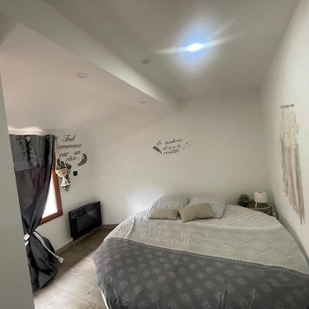 Love'Room Треб Екстер'єр фото